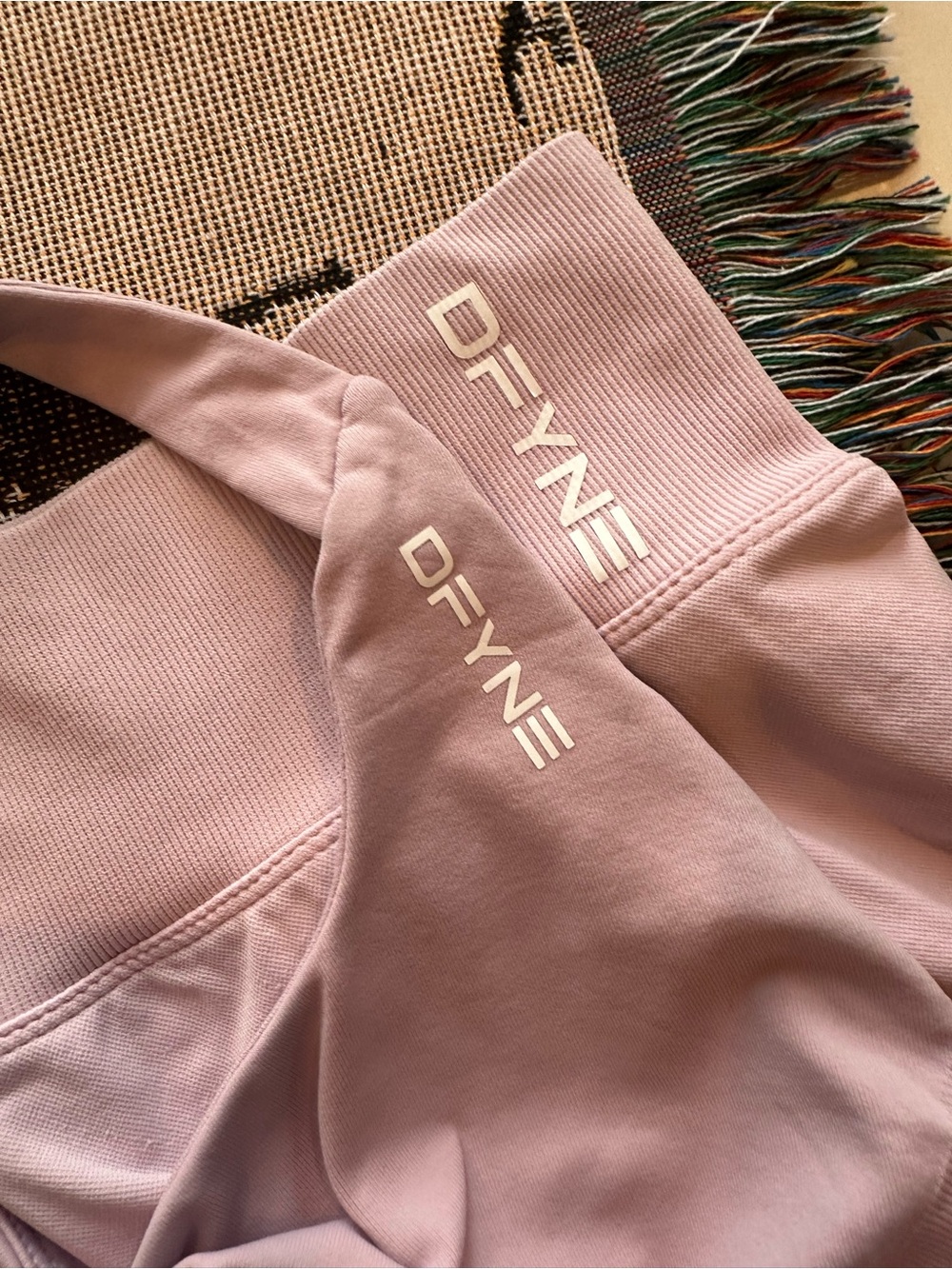 DFYNE ACTIVE LIGHT PINK SET!! LARGE Shorts & SMALL Bra - Picture 10 of 10